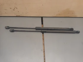 амортисьори заден капак комби Сеат Ексео тди