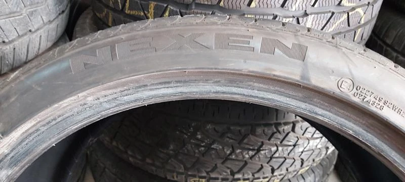 Гуми Летни 255/35R19, снимка 4 - Гуми и джанти - 32903509