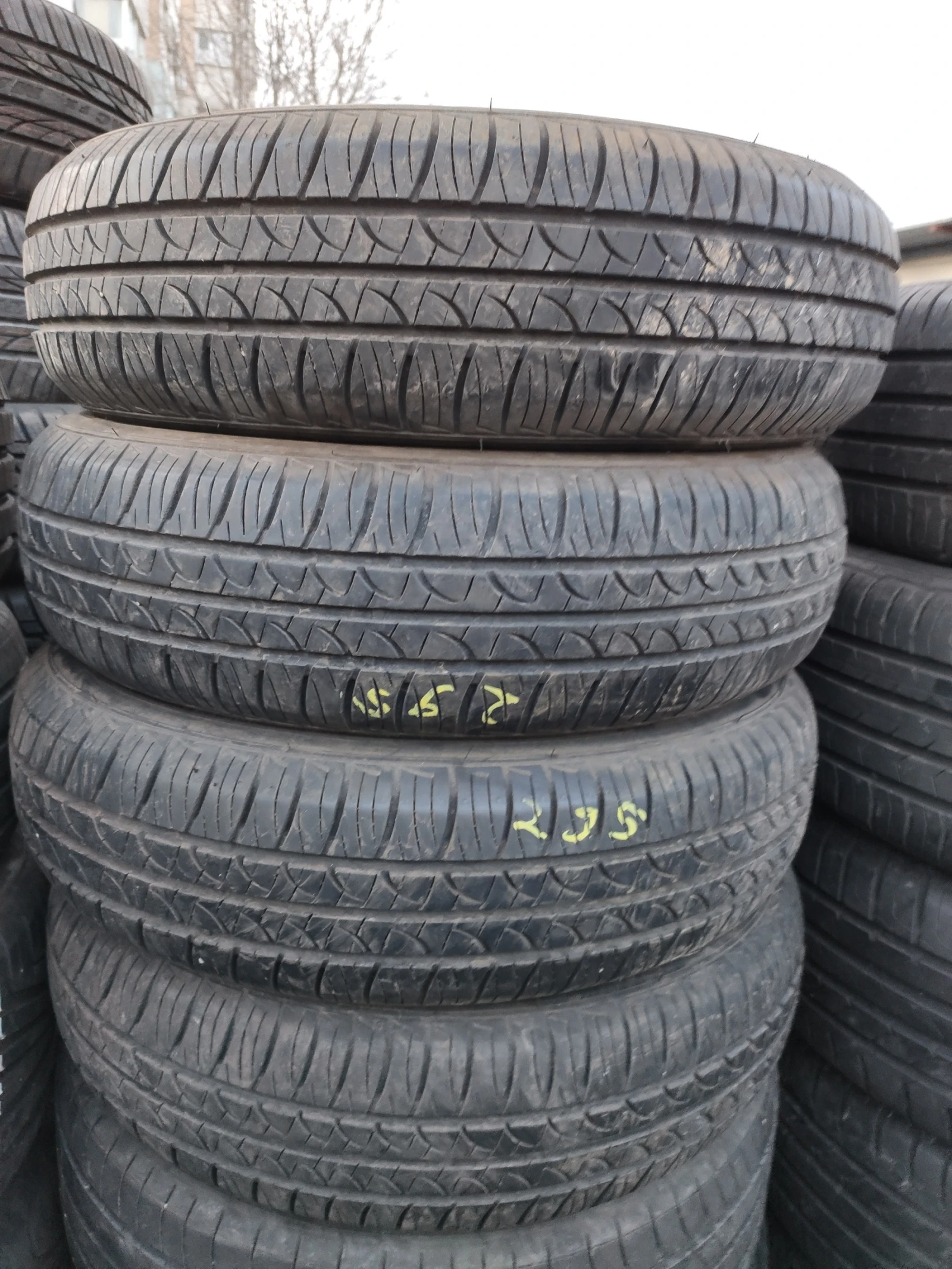 Гуми Летни 165/70R14, снимка 5 - Гуми и джанти - 53980557