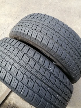 Гуми Зимни 215/60R16, снимка 3 - Гуми и джанти - 47092387