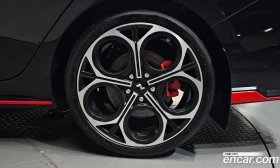 Hyundai Elantra 2.0 N, снимка 7