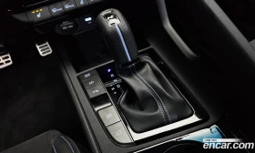 Hyundai Elantra 2.0 N, снимка 12