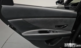 Hyundai Elantra 2.0 N, снимка 15