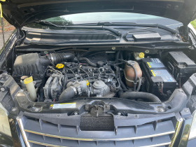 Chrysler Voyager, снимка 15 - Автомобили и джипове - 42440419