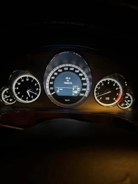 Mercedes-Benz E 350 CARFAX* АВТОФИНАНСИРАНЕ* БЕЗ ПЪРВОНАЧАЛНА ВНОСКА*  - 15700 лв. / 8027.28 € - 89721160 8