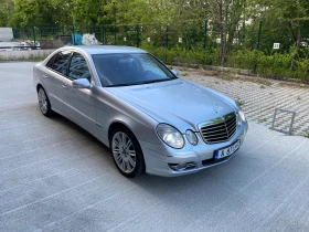 Mercedes-Benz E 320, снимка 5