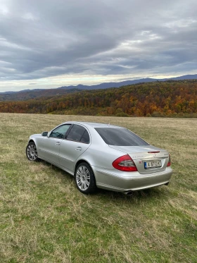 Mercedes-Benz E 320, снимка 10