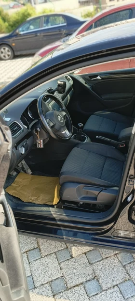 VW Golf - 4999 € / 9777.19 лв. - 98740735 13