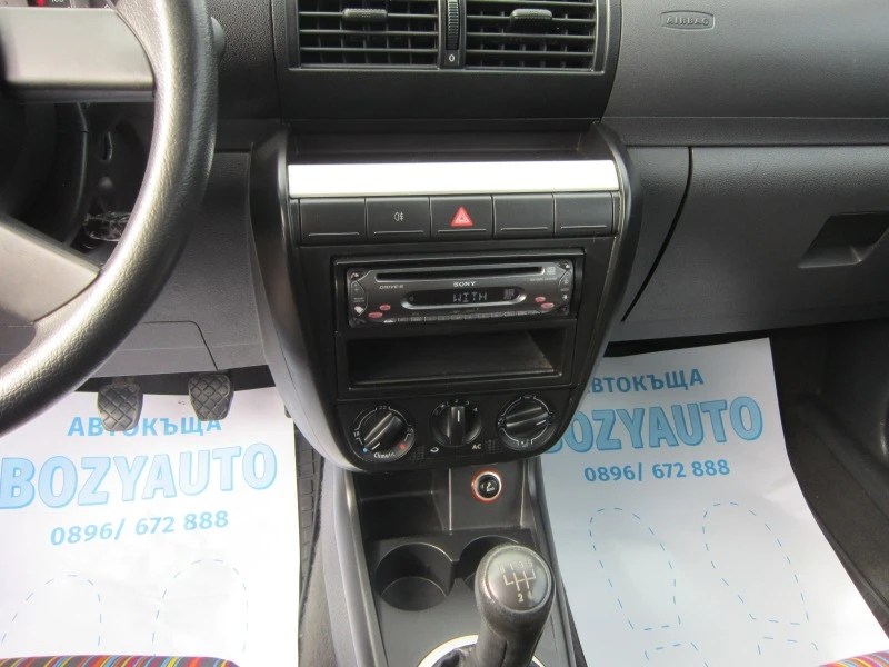 VW Fox 1.2i/KLIMA, снимка 16 - Автомобили и джипове - 42733661