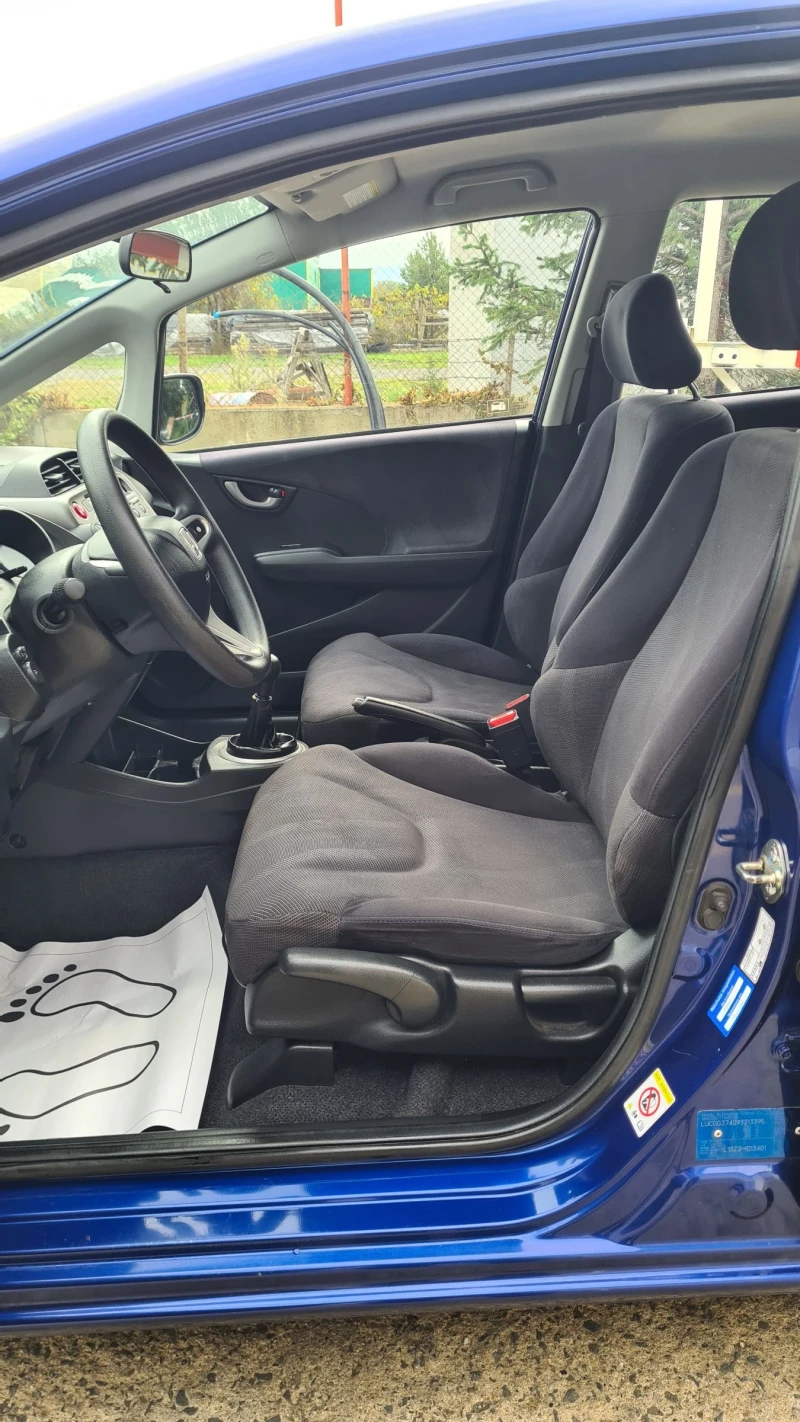 Honda Jazz 1.4i 99к.с , снимка 10 - Автомобили и джипове - 47660750