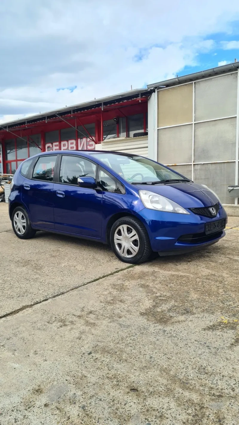 Honda Jazz 1.4i 99к.с , снимка 1 - Автомобили и джипове - 47556540