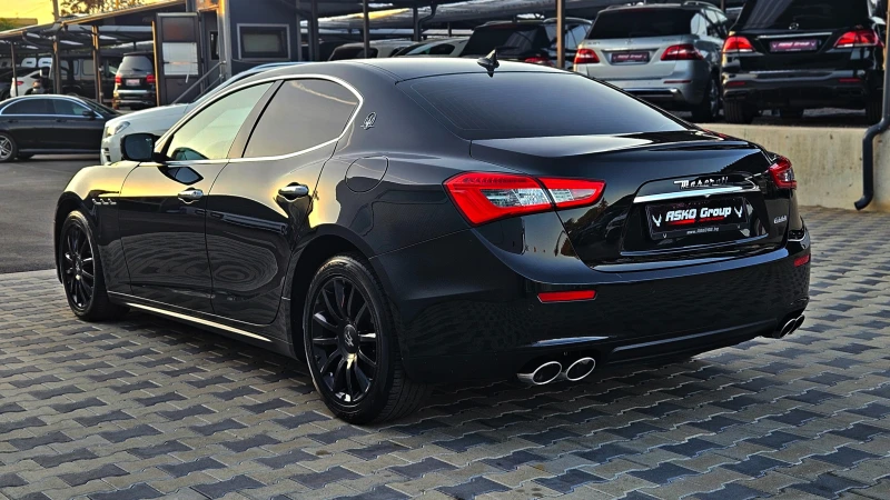 Maserati Ghibli 3.0D/SPORT/ПОДГРЕВ/MEMORY/AUTO HOLD/NAVI/TOP/LIZIN, снимка 7 - Автомобили и джипове - 47604968