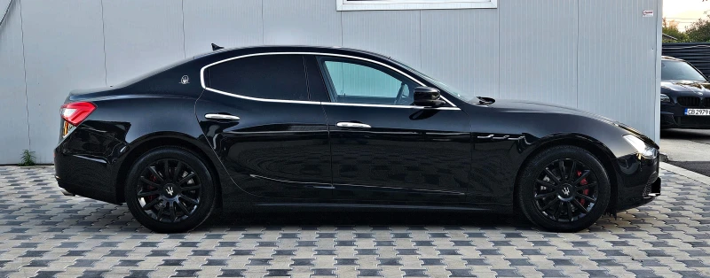 Maserati Ghibli 3.0D/SPORT/ПОДГРЕВ/MEMORY/AUTO HOLD/NAVI/TOP/LIZIN, снимка 4 - Автомобили и джипове - 47604968