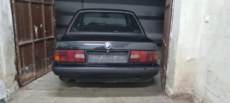 BMW 318 318is, снимка 5 - Автомобили и джипове - 48369889