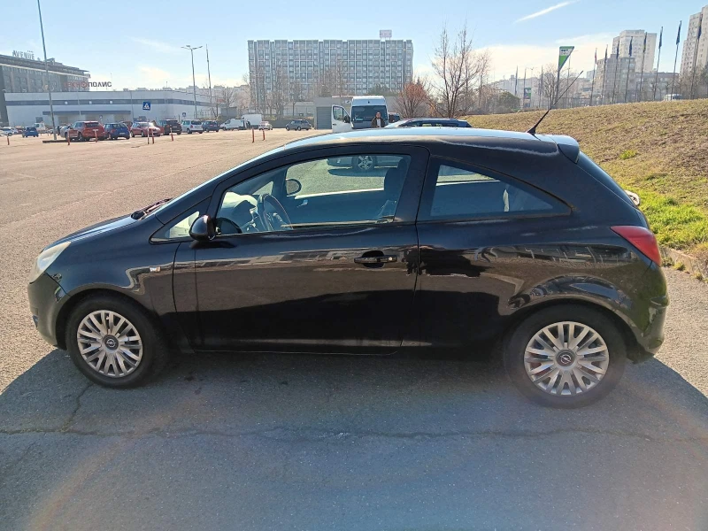 Opel Corsa, снимка 6 - Автомобили и джипове - 49410056