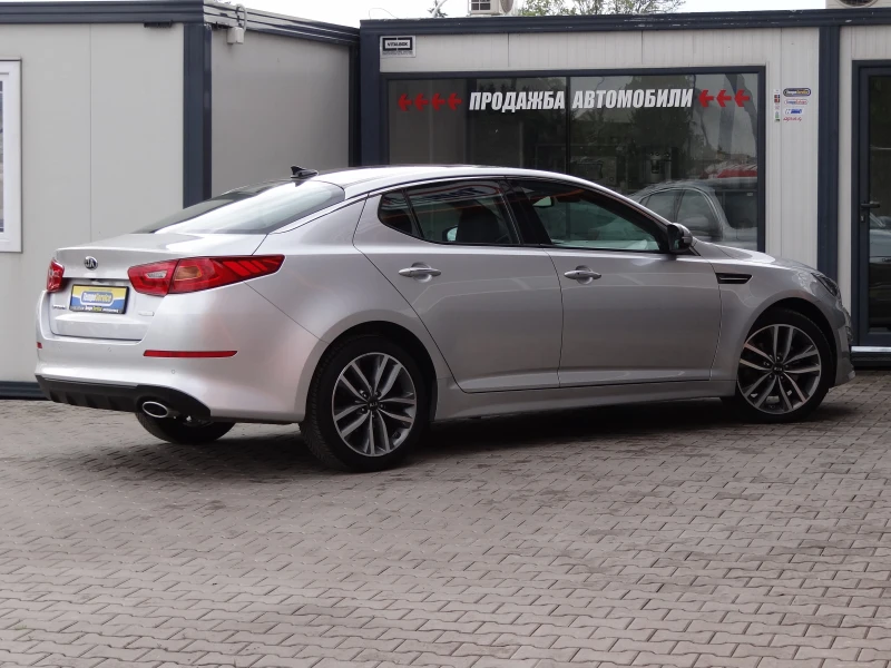 Kia Optima 1.7crdi /Navi/Koja/Panorama/Camera/Xenon/Keyless/, снимка 5 - Автомобили и джипове - 50375134