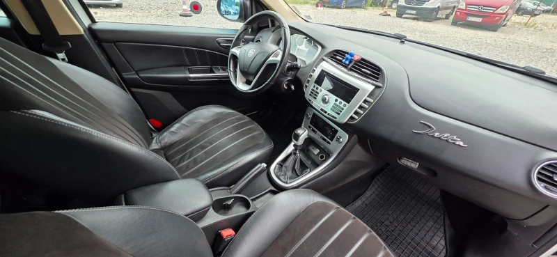 Lancia Delta 1.4i 120k.c , снимка 14 - Автомобили и джипове - 51631237