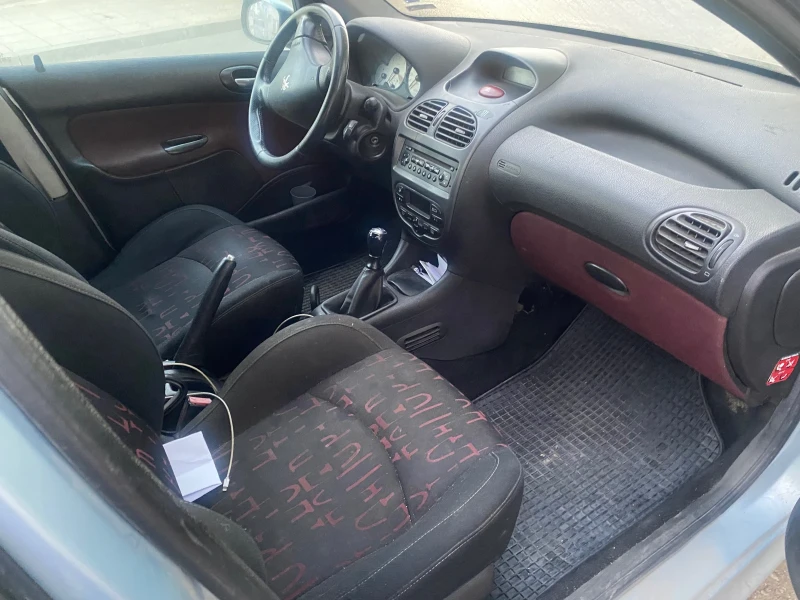 Peugeot 206 SW 2, 0 HDI 90 кс, снимка 4 - Автомобили и джипове - 52705700