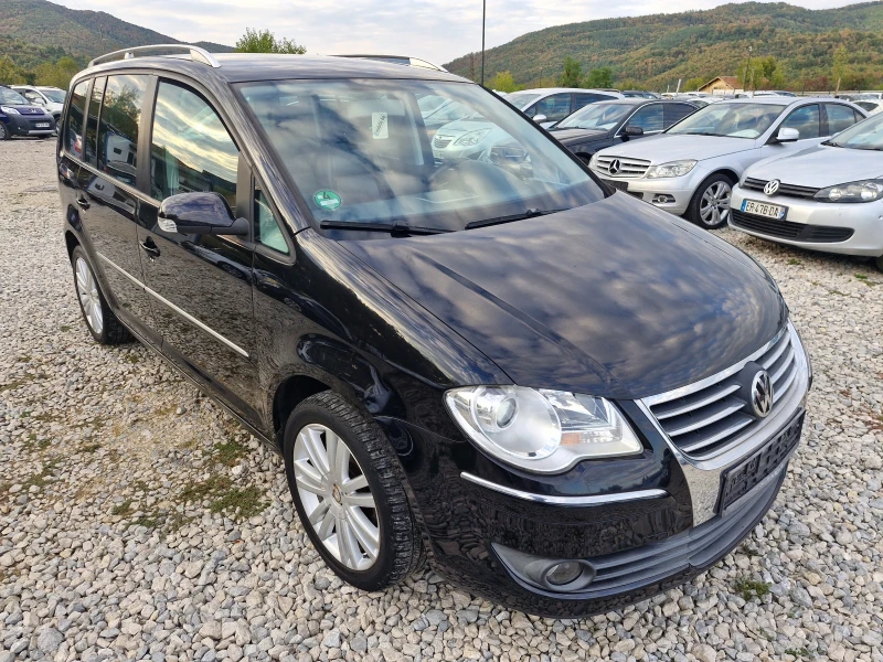 VW Touran 140ps* AC* PDC* КОЖА* , снимка 7 - Автомобили и джипове - 51913910