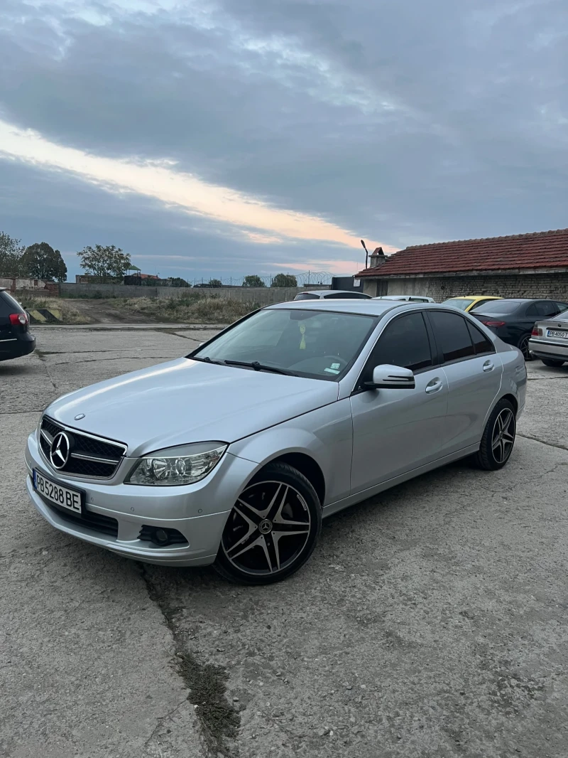 Mercedes-Benz C 220