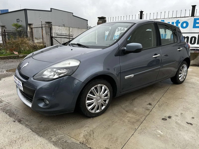 Renault Clio Забележки дясна страна