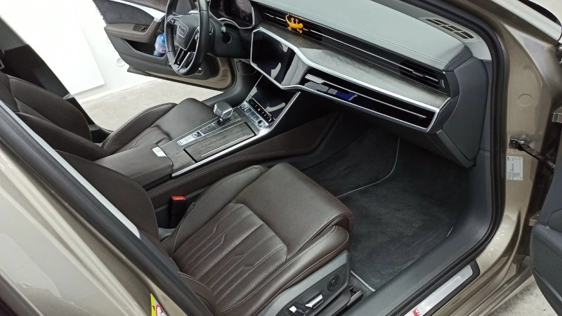 Audi A6, снимка 10 - Автомобили и джипове - 52648210