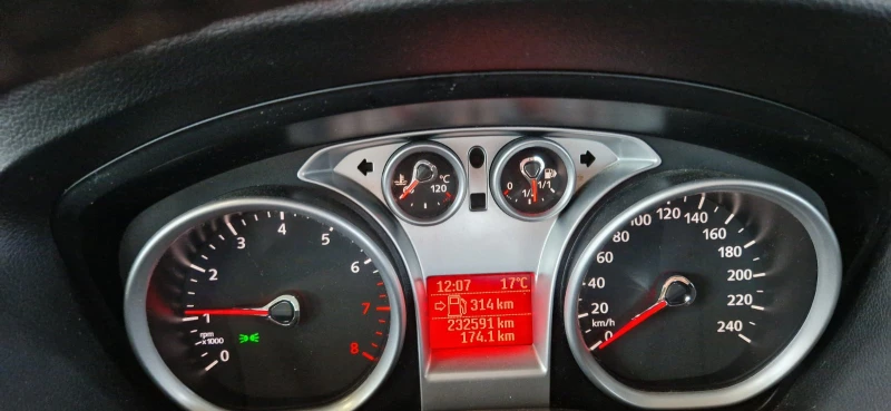 Ford Focus, снимка 12 - Автомобили и джипове - 52881599