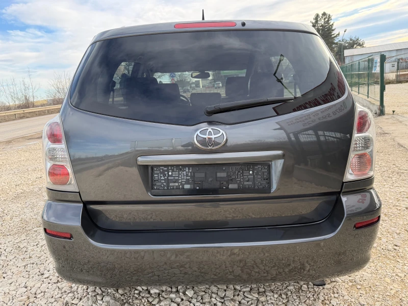 Toyota Corolla verso 2.2D4D/136p.s-Facelift, снимка 6 - Автомобили и джипове - 53264344