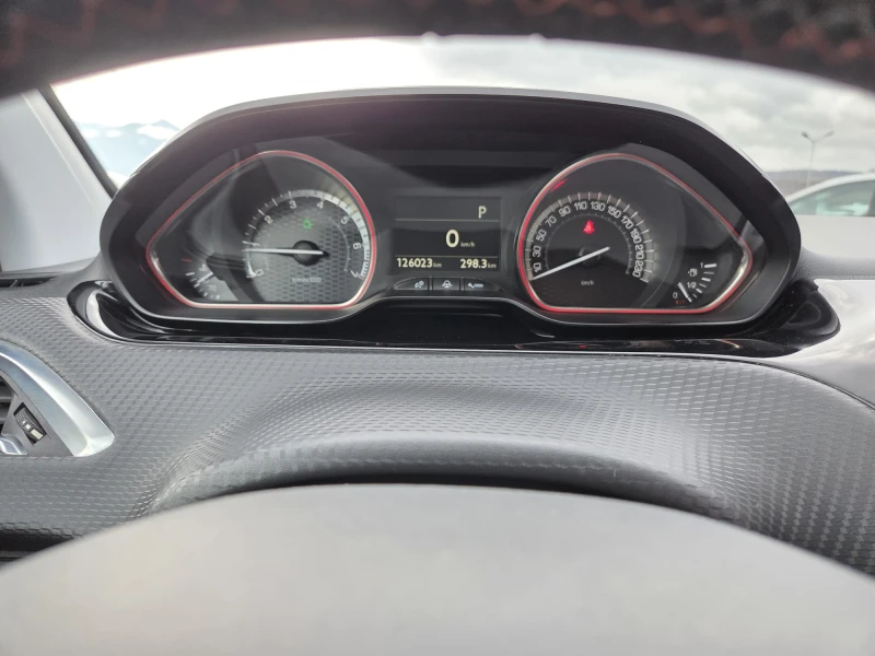 Peugeot 2008 1.2 16V GT LINE, снимка 10 - Автомобили и джипове - 53514553