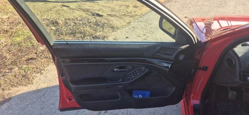 BMW 520, снимка 5 - Автомобили и джипове - 53575297