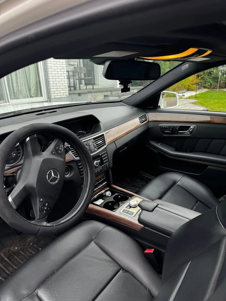 Mercedes-Benz E 350 CARFAX* АВТОФИНАНСИРАНЕ* БЕЗ ПЪРВОНАЧАЛНА ВНОСКА*  - изображение 3
