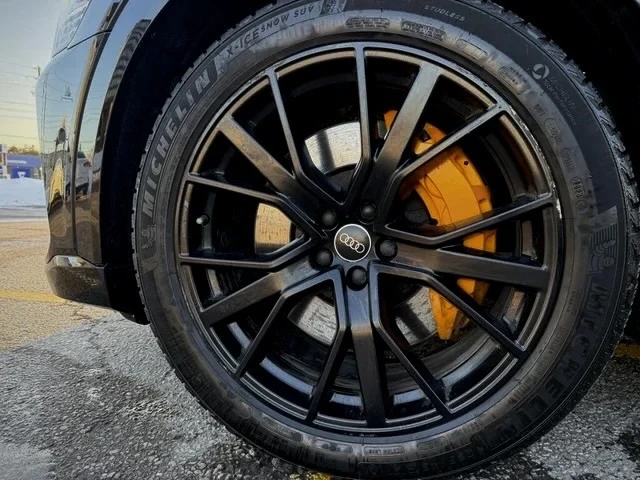 Audi E-Tron, снимка 7 - Автомобили и джипове - 54114636