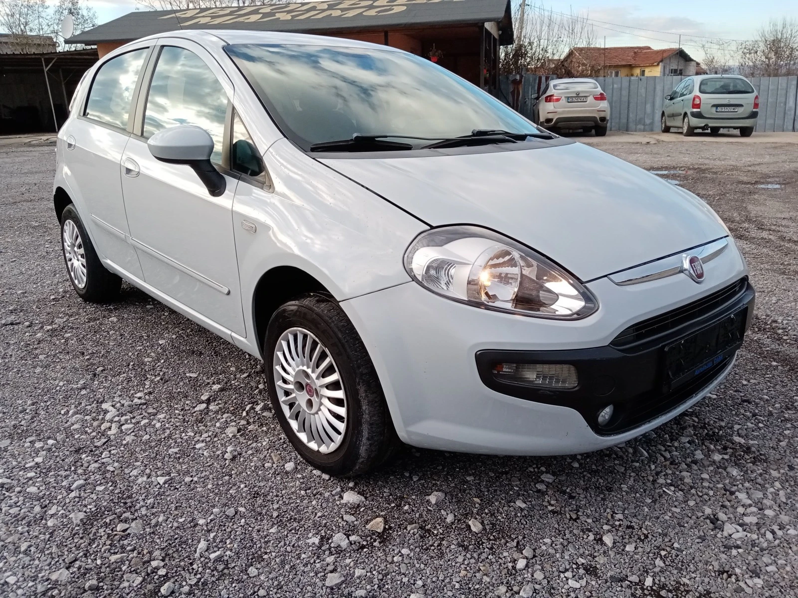 Fiat Punto 1, 4 GNG - изображение 3