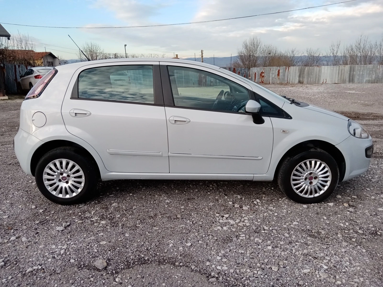 Fiat Punto 1, 4 GNG - изображение 4