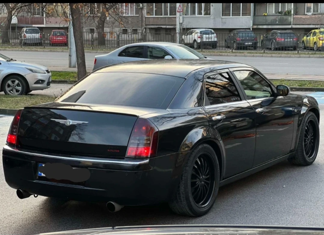 Chrysler 300c  - изображение 5