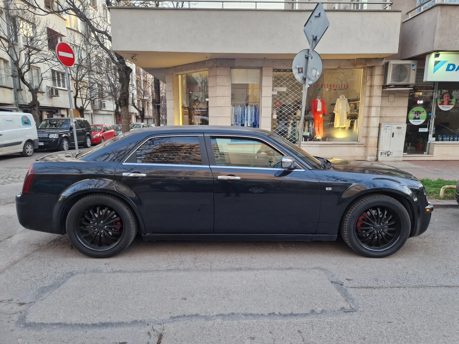 Chrysler 300c  - изображение 4