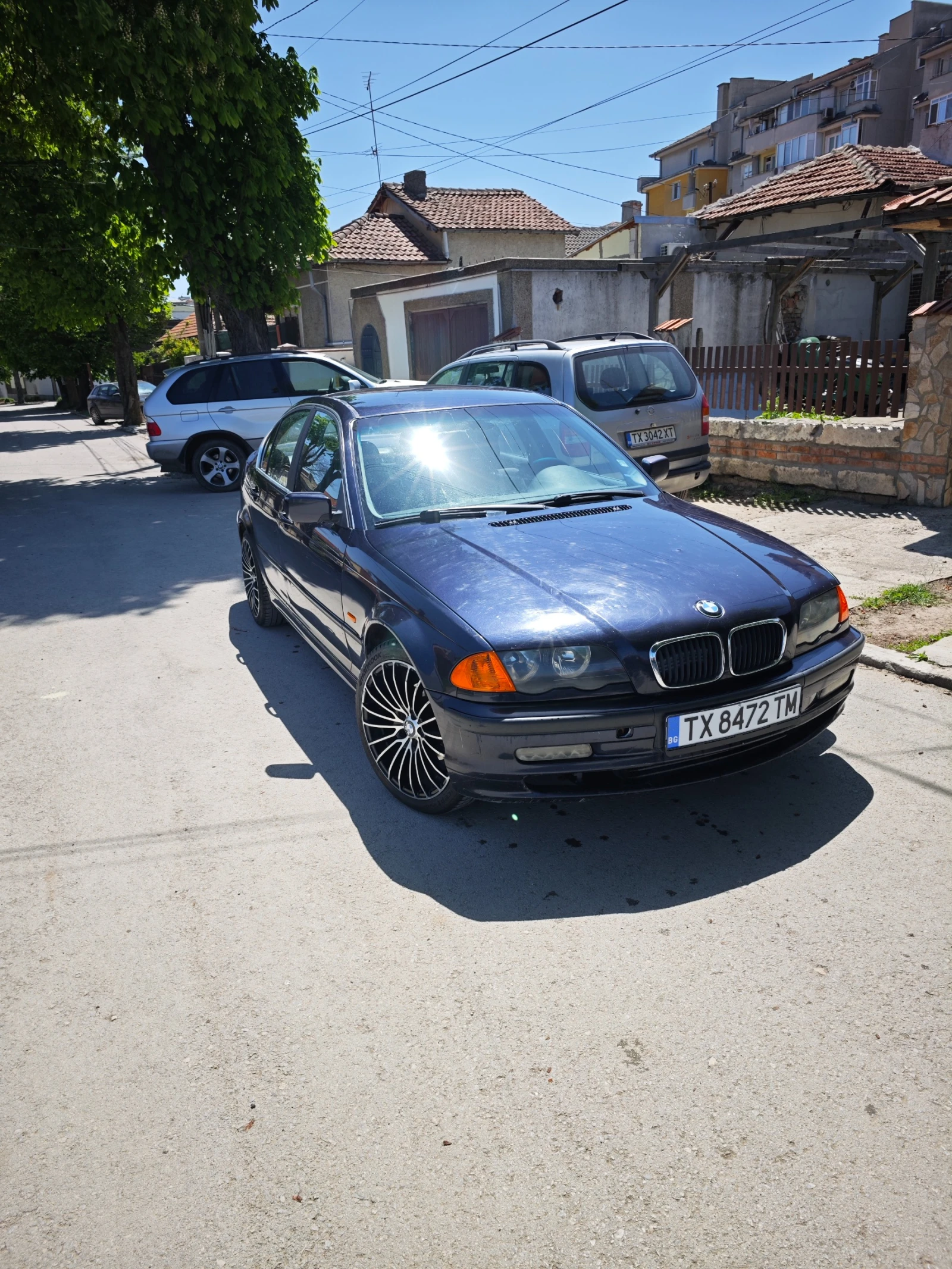 BMW 323 2.5 170кс - изображение 2