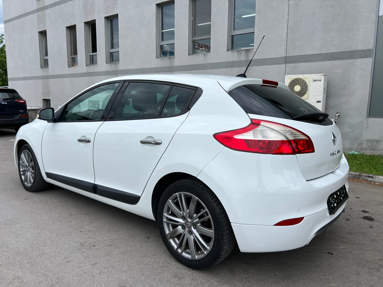 Renault Megane 1.5 DCI GT-Line Нави - изображение 3