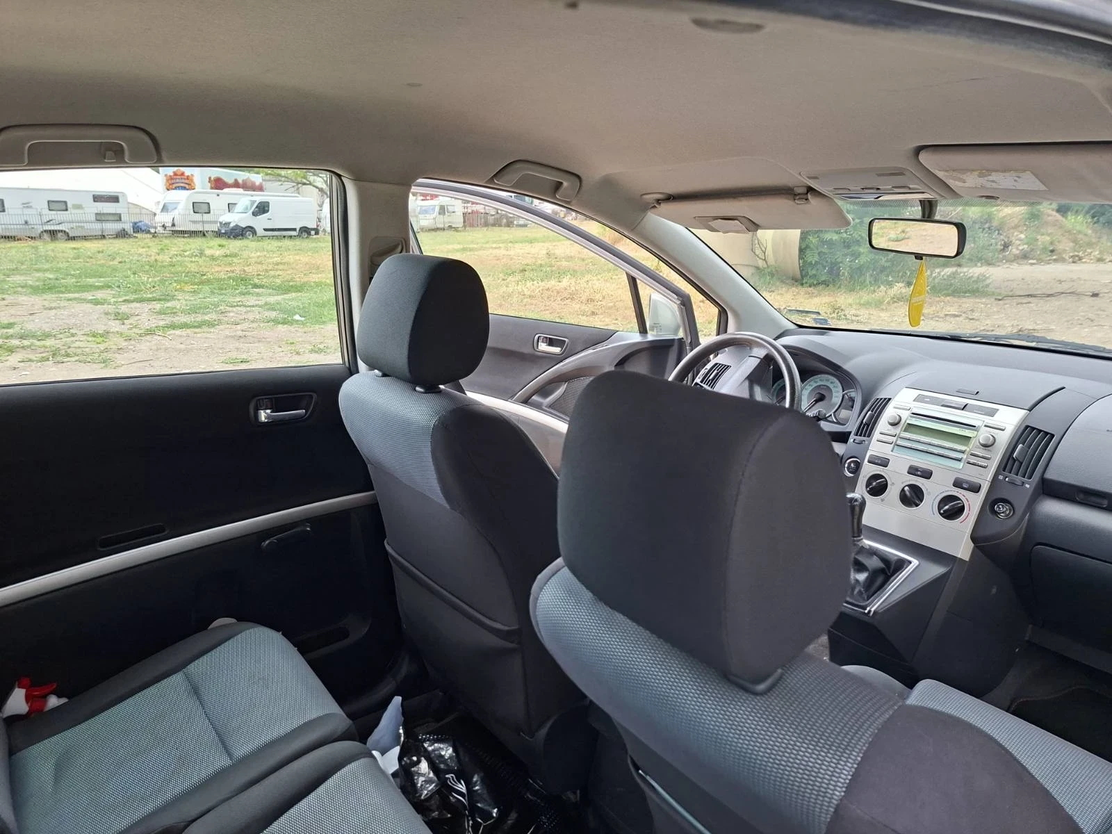 Toyota Corolla verso 1, 6 ГАЗ - изображение 8