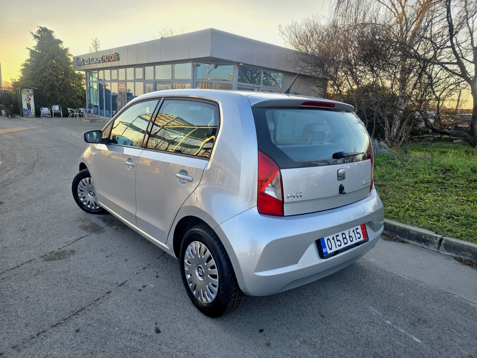 Seat Mii 95хил.км/1.0i - изображение 6