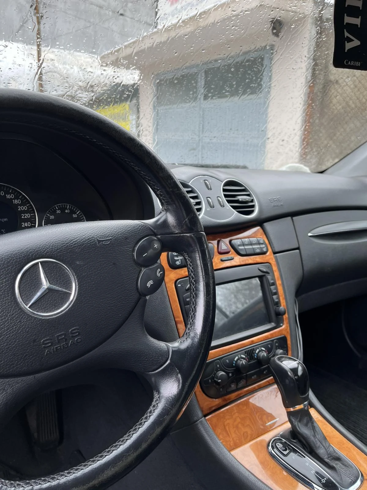 Mercedes-Benz CLK 240 - изображение 5