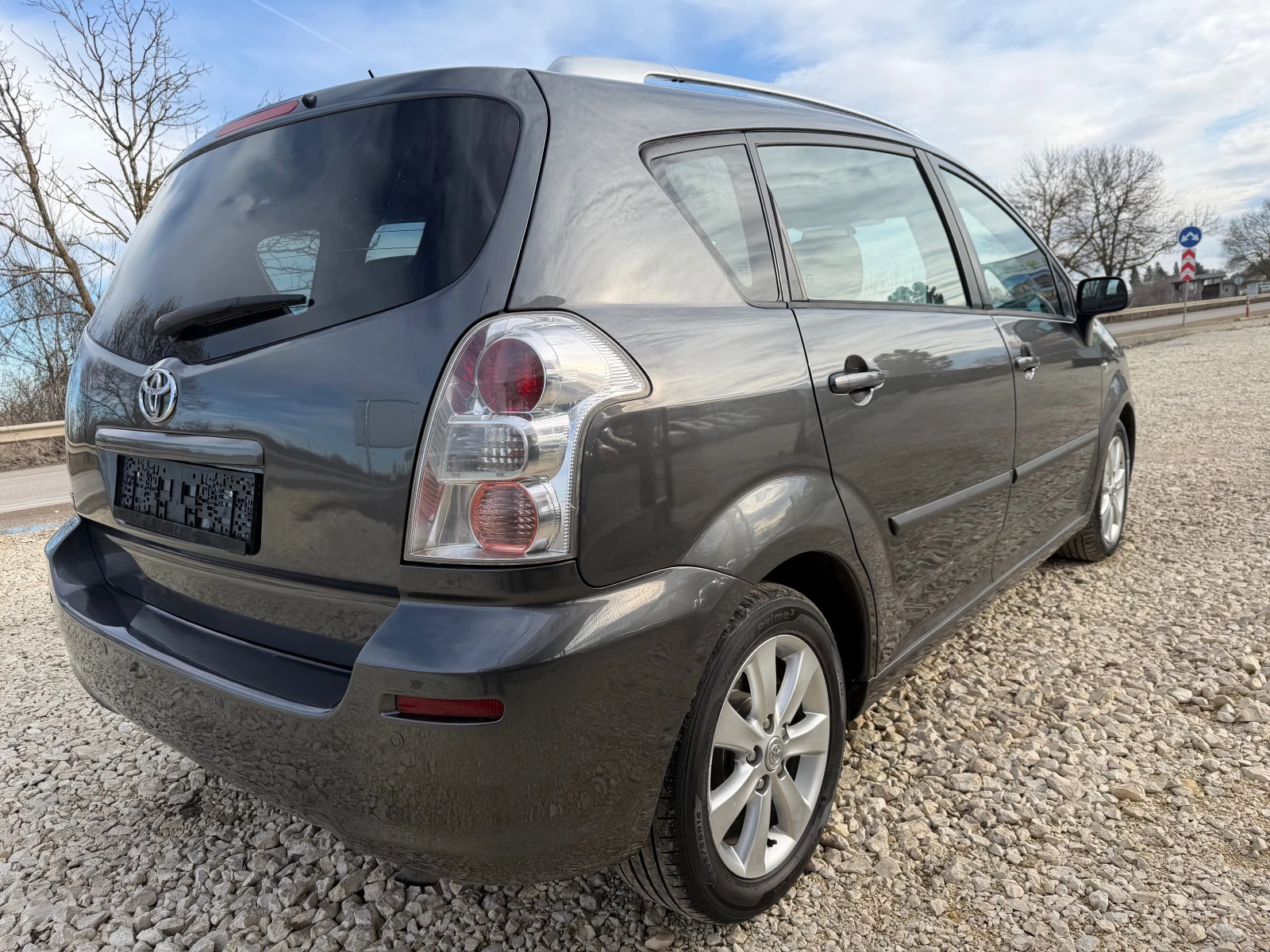 Toyota Corolla verso 2.2D4D/136p.s-Facelift | Mobile.bg � ����������� 3