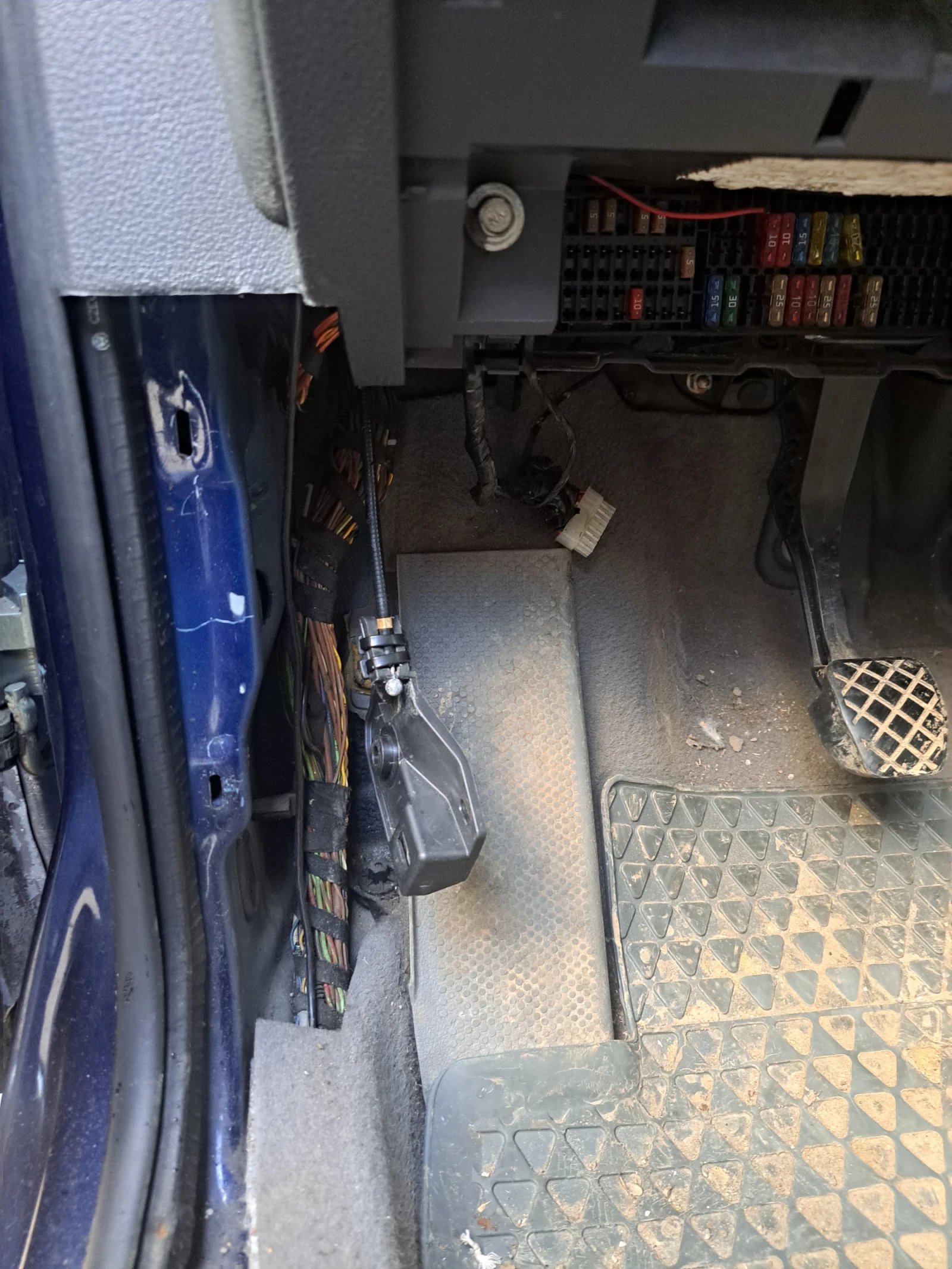 VW Caddy | Mobile.bg � ����������� 3