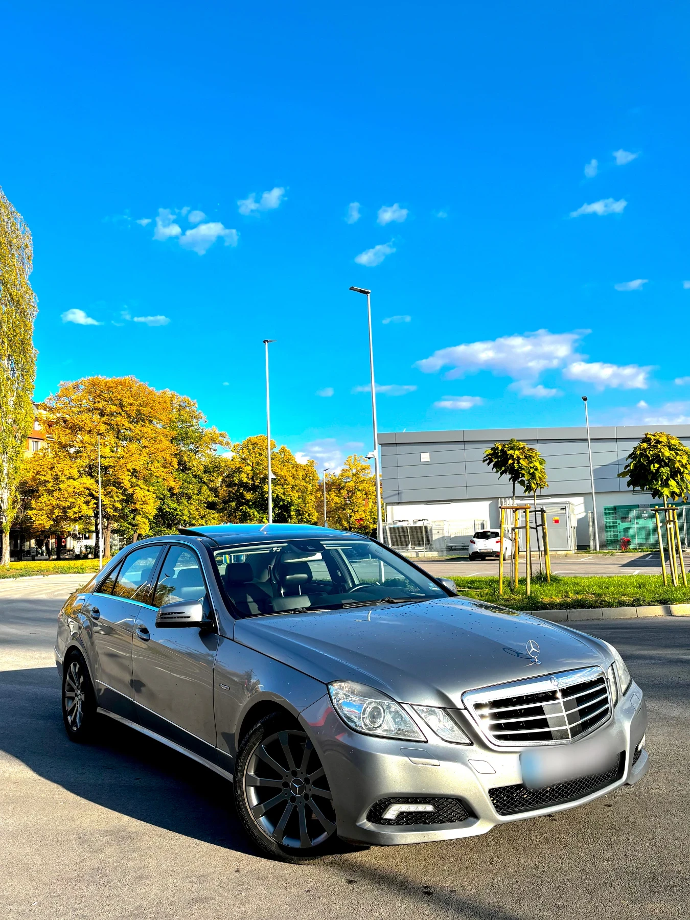 Mercedes-Benz E 350, снимка 2 - Автомобили и джипове - 53894125