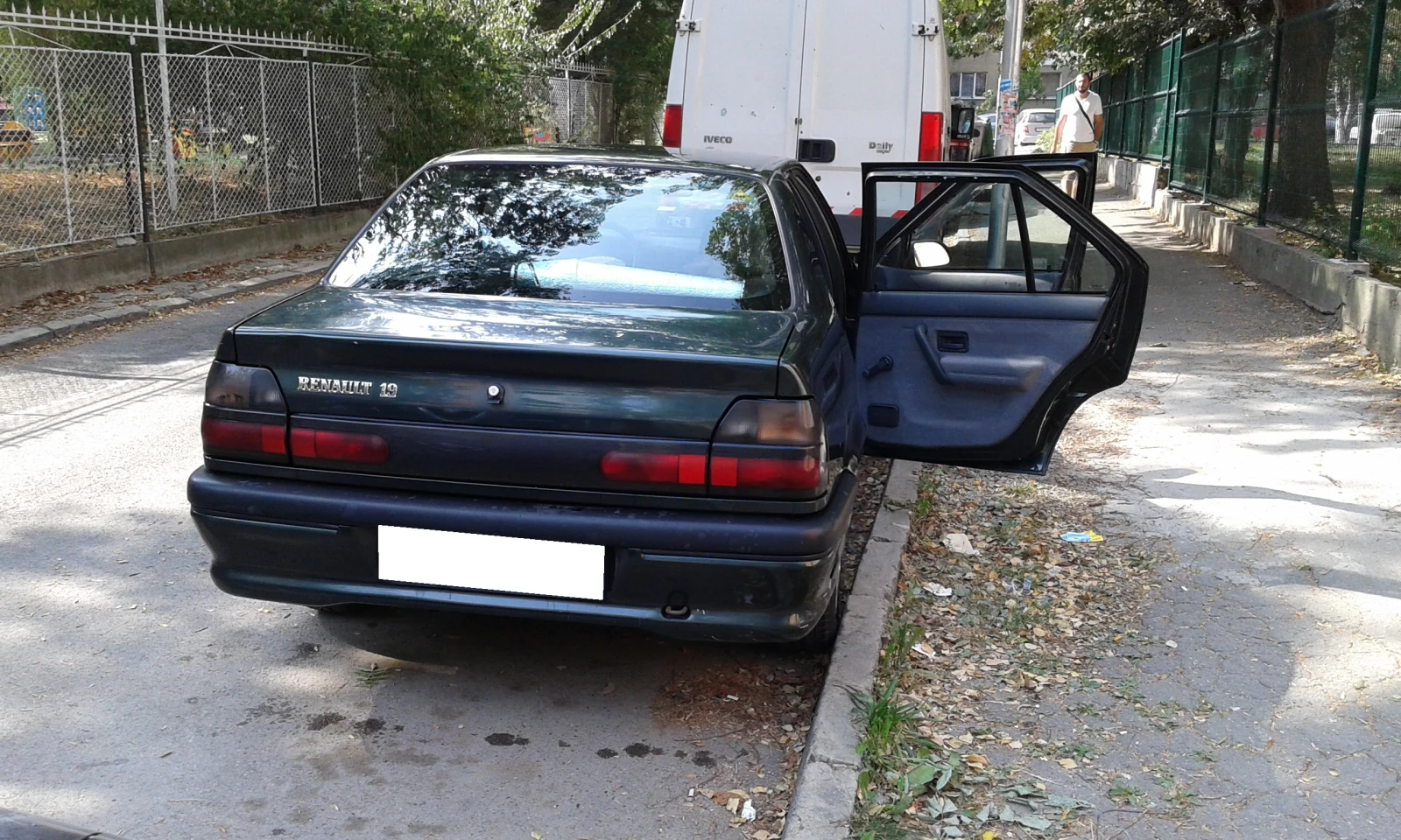 Renault 19 Шамад, снимка 9 - Автомобили и джипове - 54341443