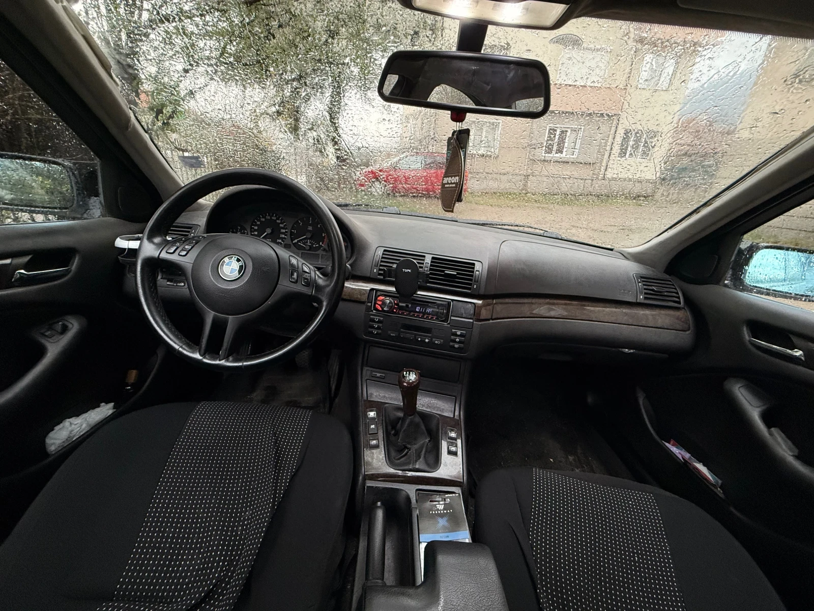 BMW 320, снимка 9 - Автомобили и джипове - 54072706