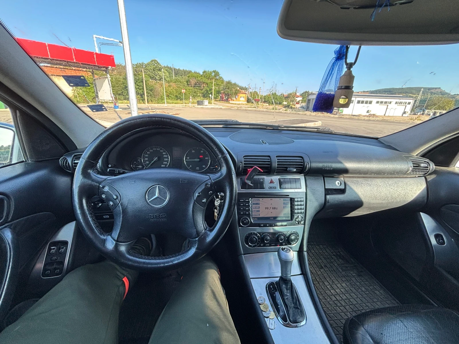 Mercedes-Benz C 220, снимка 8 - Автомобили и джипове - 54786073