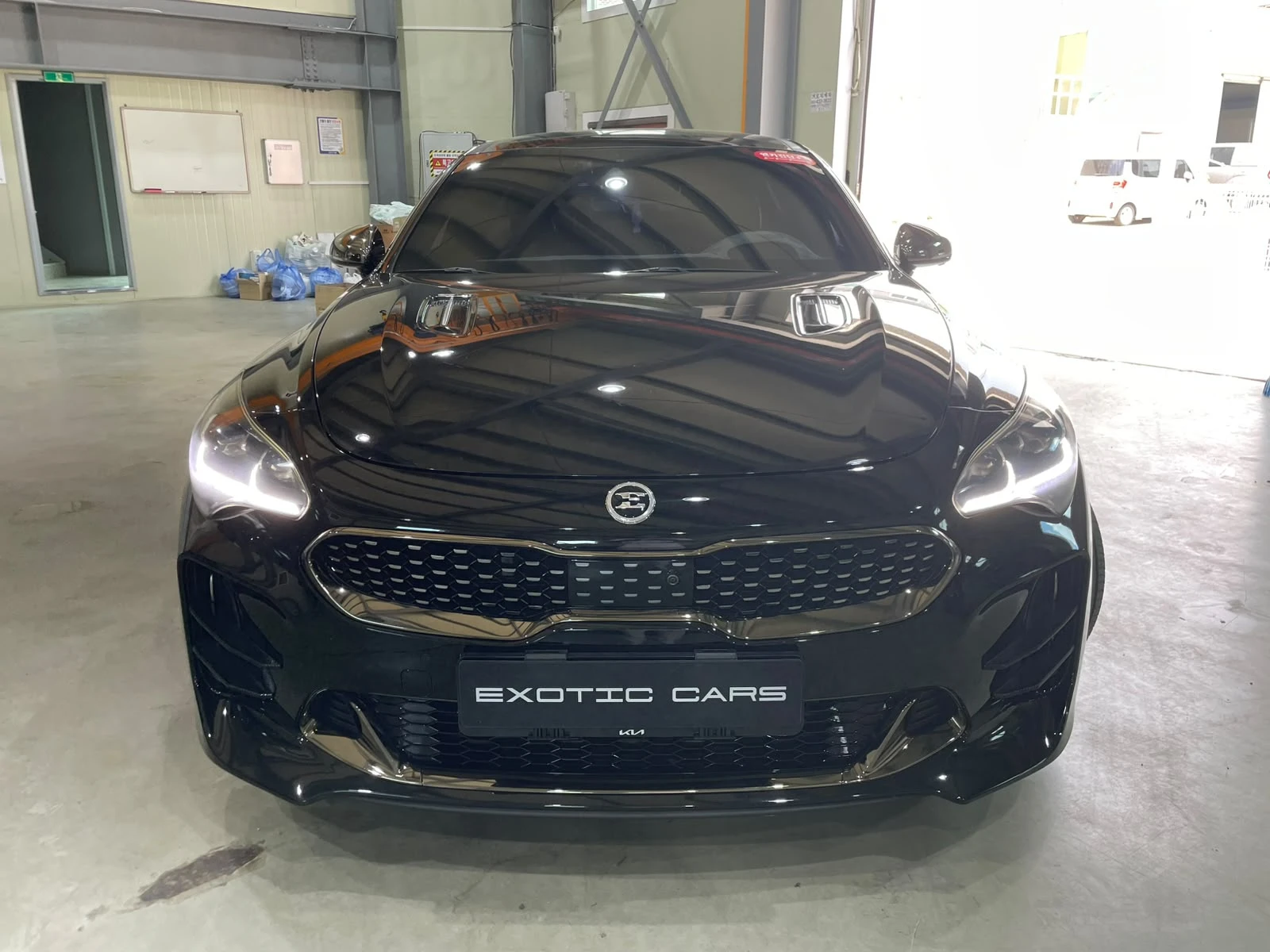 Kia Stinger 3.3 Turbo AWD ! GT !, снимка 2 - Автомобили и джипове - 55284269