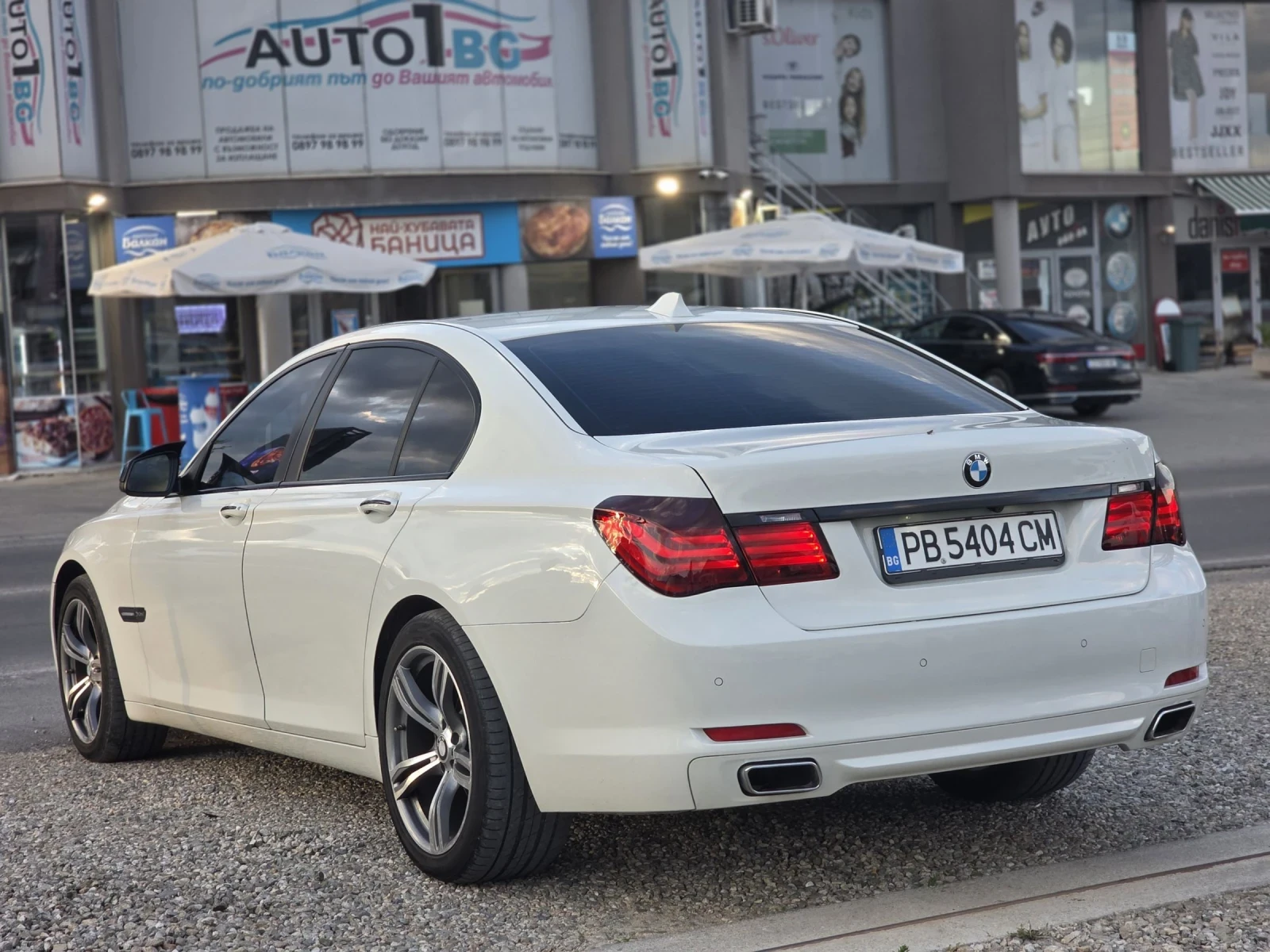 BMW 740 4.0D x-Drive 306 k.c. , снимка 2 - Автомобили и джипове - 55304561