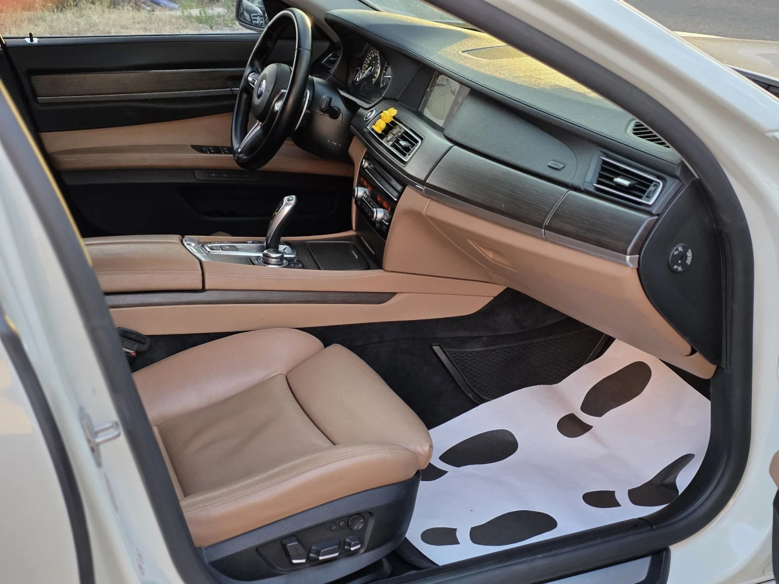 BMW 740 4.0D x-Drive 306 k.c. , снимка 11 - Автомобили и джипове - 55304561